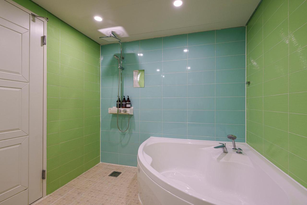 Little Prince Hotel جونسان المظهر الخارجي الصورة